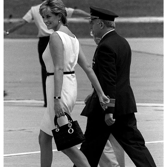 Lady Dior bag ( limited edition) - Picture 15 of 15